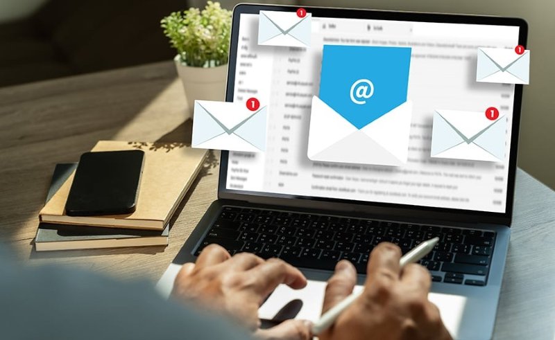Kiếm tiền từ website